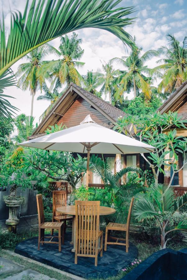 Mertasari Bungalows Ped Exterior foto
